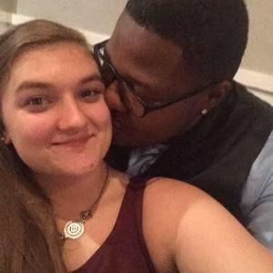 Meet your Posher, Shea